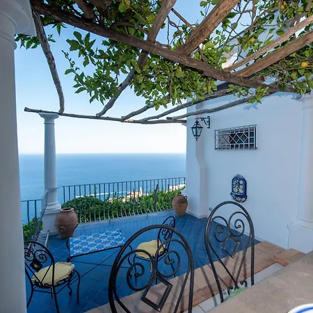 Paradiso With Incredible Sea View