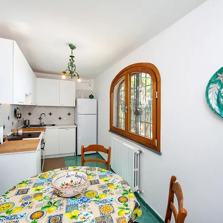 Paradiso With Incredible Sea View Holiday home