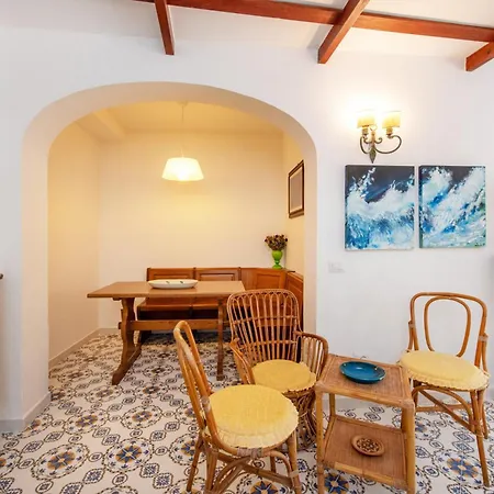 Holiday home Paradiso With Incredible Sea View *
